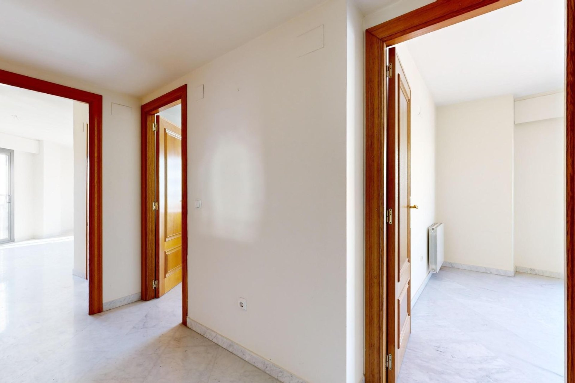 Odsprzedaż - Apartament - Valencia - Penya-roja