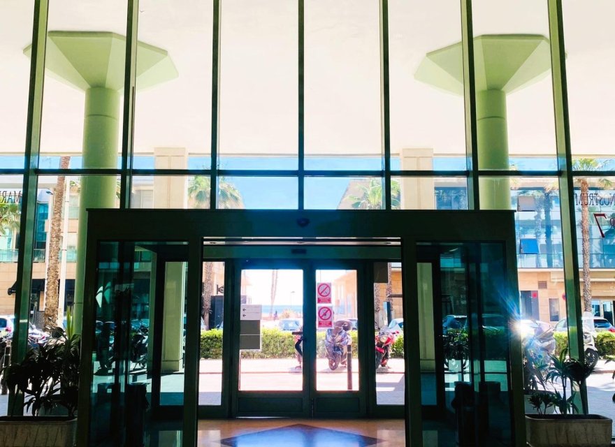 Odsprzedaż - Apartament - Valencia - Plaża La Patacona