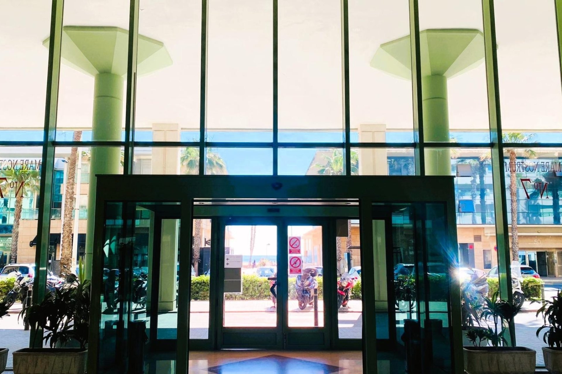 Odsprzedaż - Apartament - Valencia - Plaża La Patacona