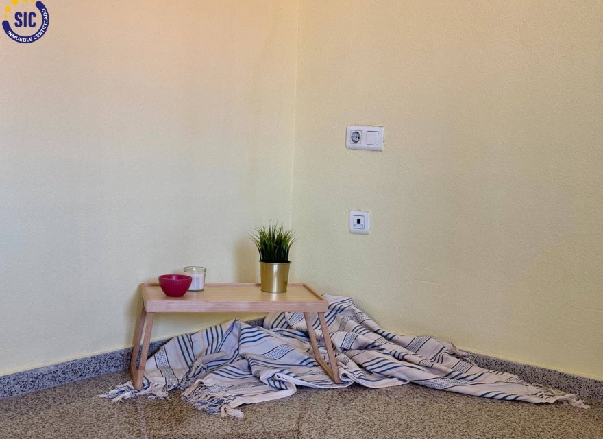 Odsprzedaż - Apartament - Valencia - Plaża La Patacona