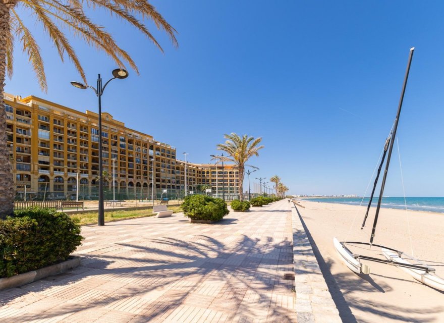 Odsprzedaż - Apartament - Valencia - Puerto Saplaya