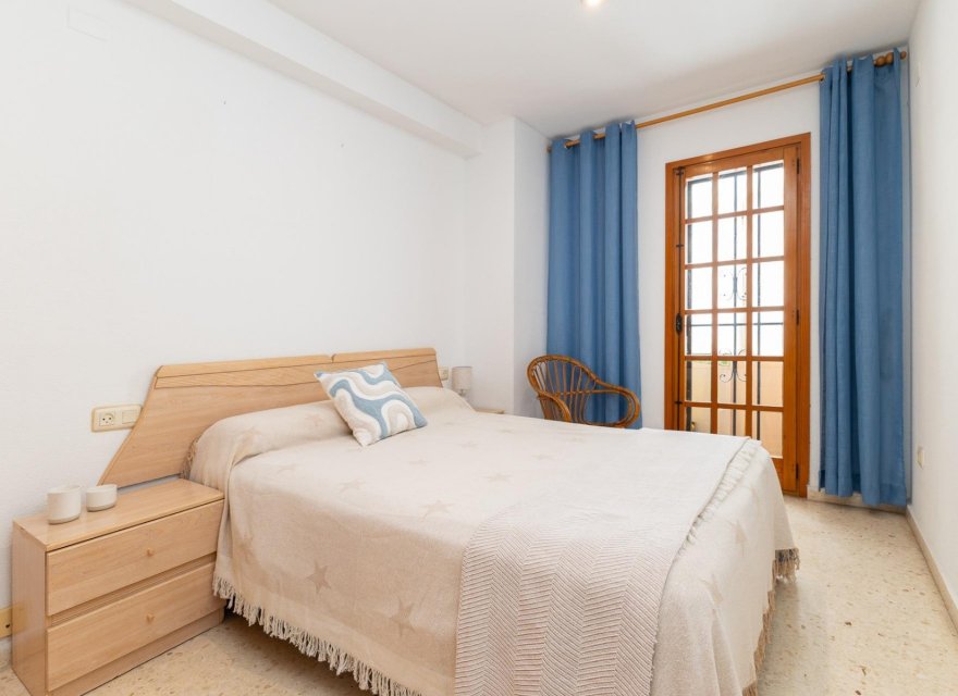 Odsprzedaż - Apartament - Valencia - Puerto Saplaya