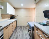 Odsprzedaż - Apartament - Valencia - Quatre Carreres