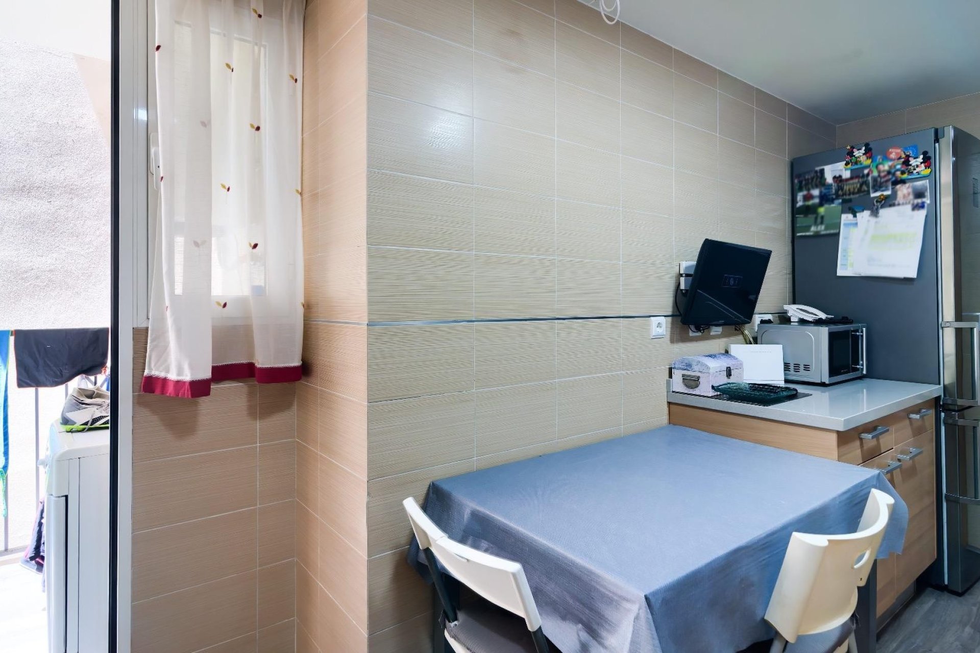 Odsprzedaż - Apartament - Valencia - Quatre Carreres