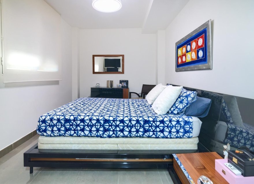 Odsprzedaż - Apartament - Valencia - Quatre Carreres