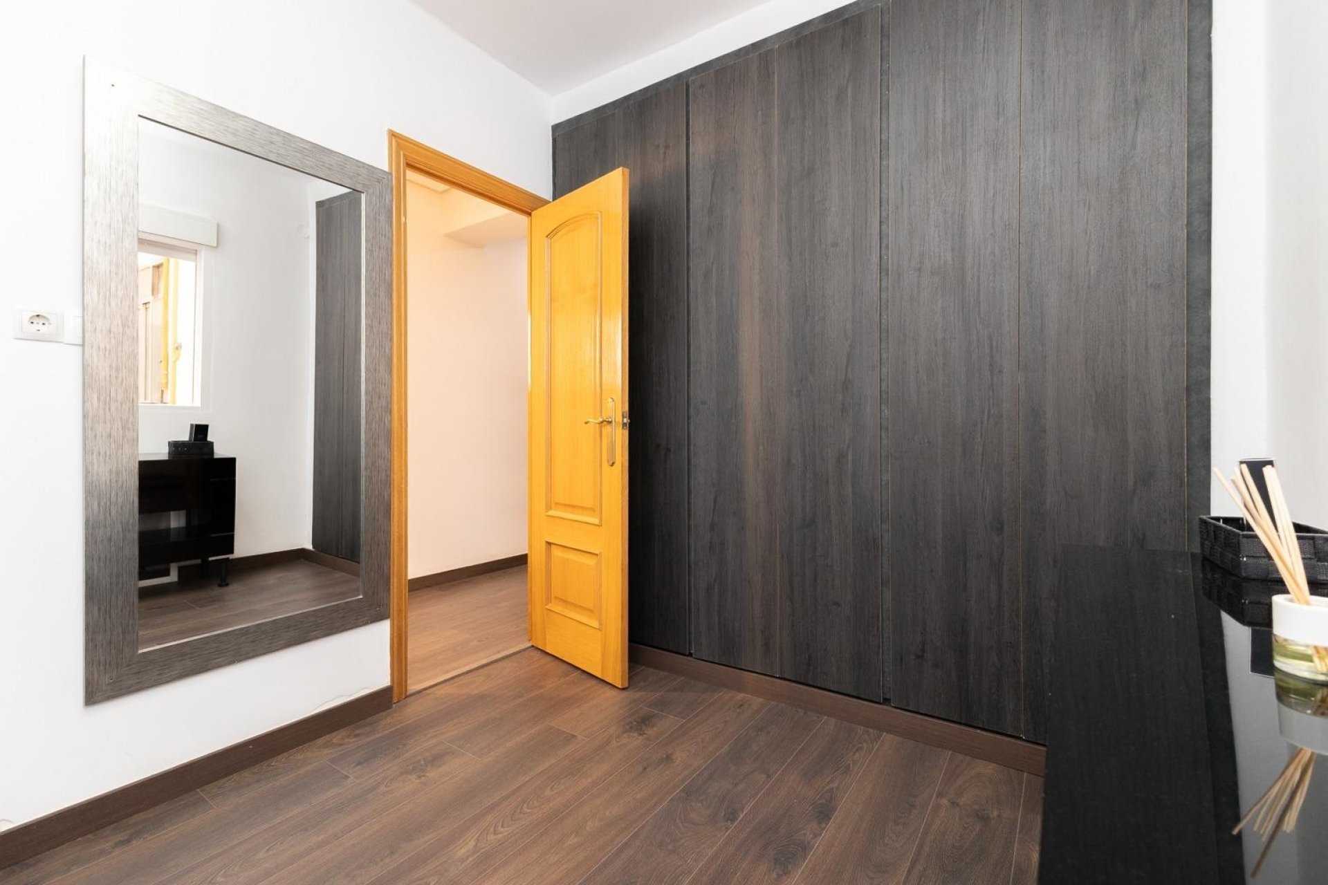 Odsprzedaż - Apartament - Valencia - Quatre Carreres