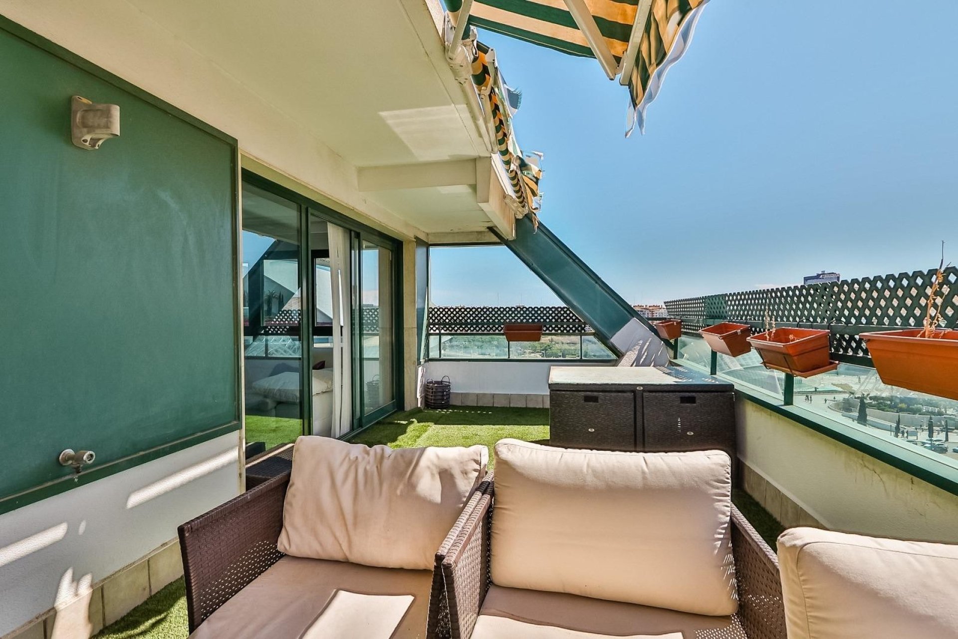 Odsprzedaż - Apartament - Valencia - Quatre Carreres