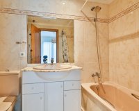 Odsprzedaż - Apartament - Valencia - Quatre Carreres