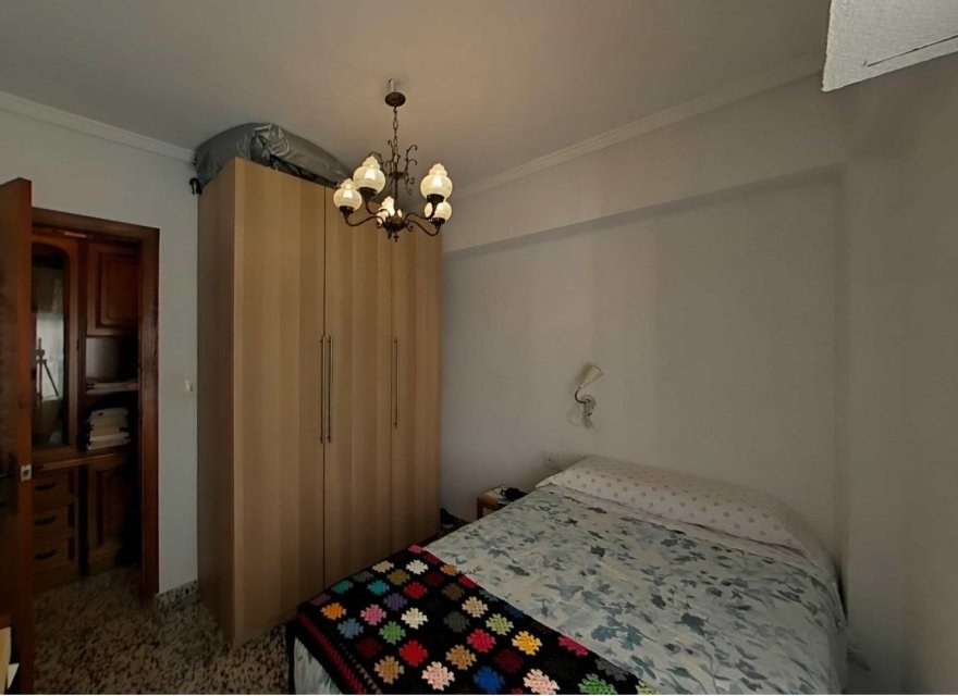 Odsprzedaż - Apartament - Valencia - Torrefiel