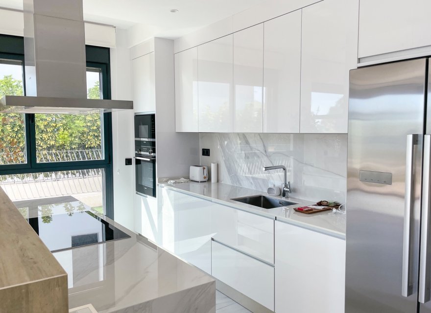 Odsprzedaż - Apartament - Villajoyosa - Playas Del Torres