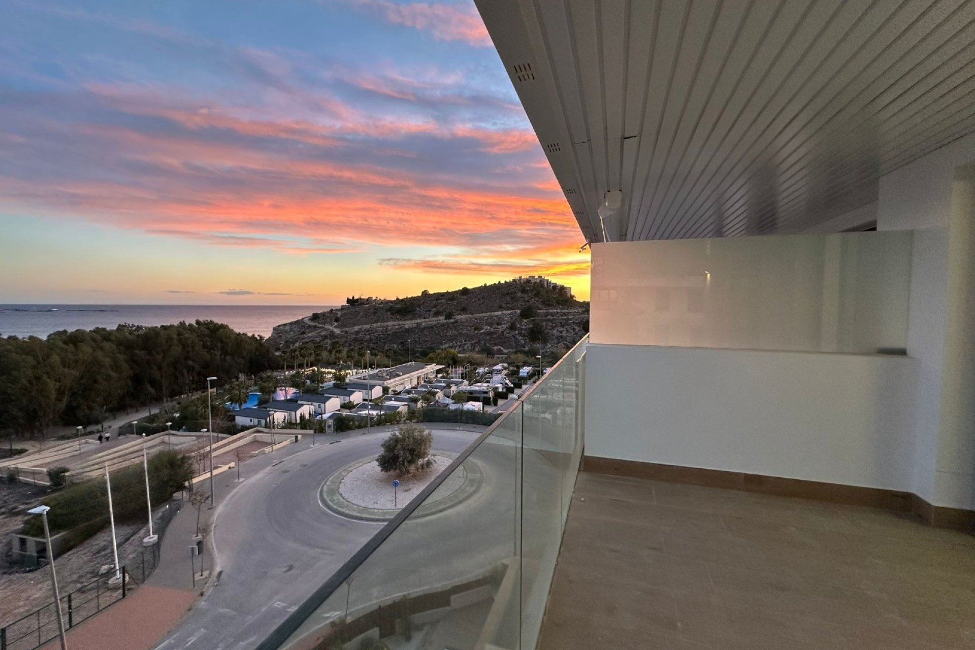 Odsprzedaż - Apartament - Villajoyosa