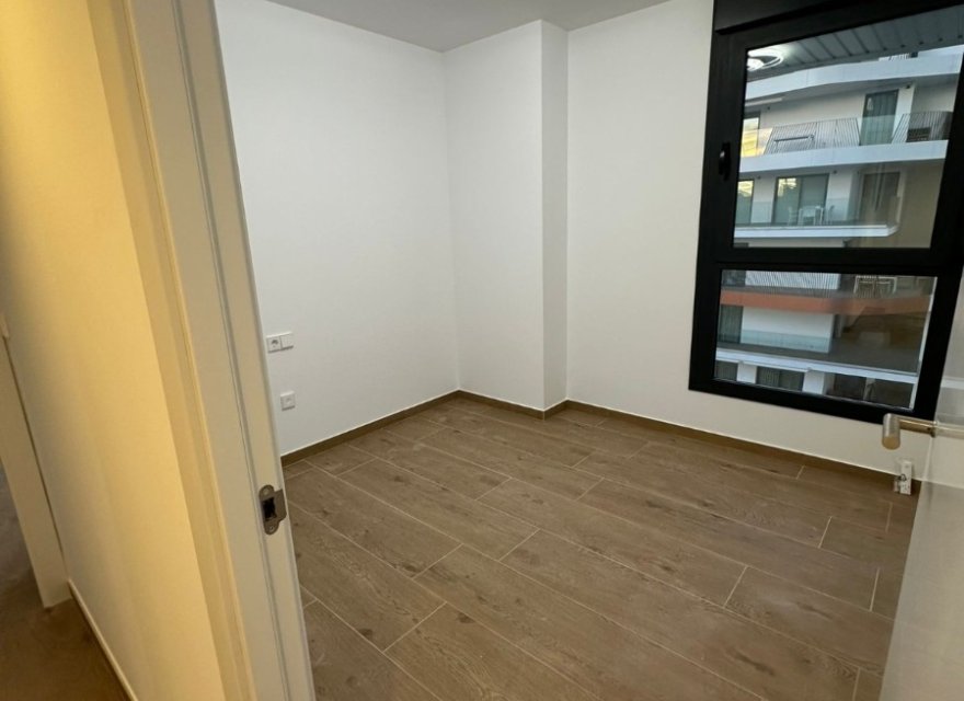 Odsprzedaż - Apartament - Villajoyosa