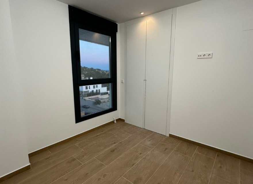 Odsprzedaż - Apartament - Villajoyosa