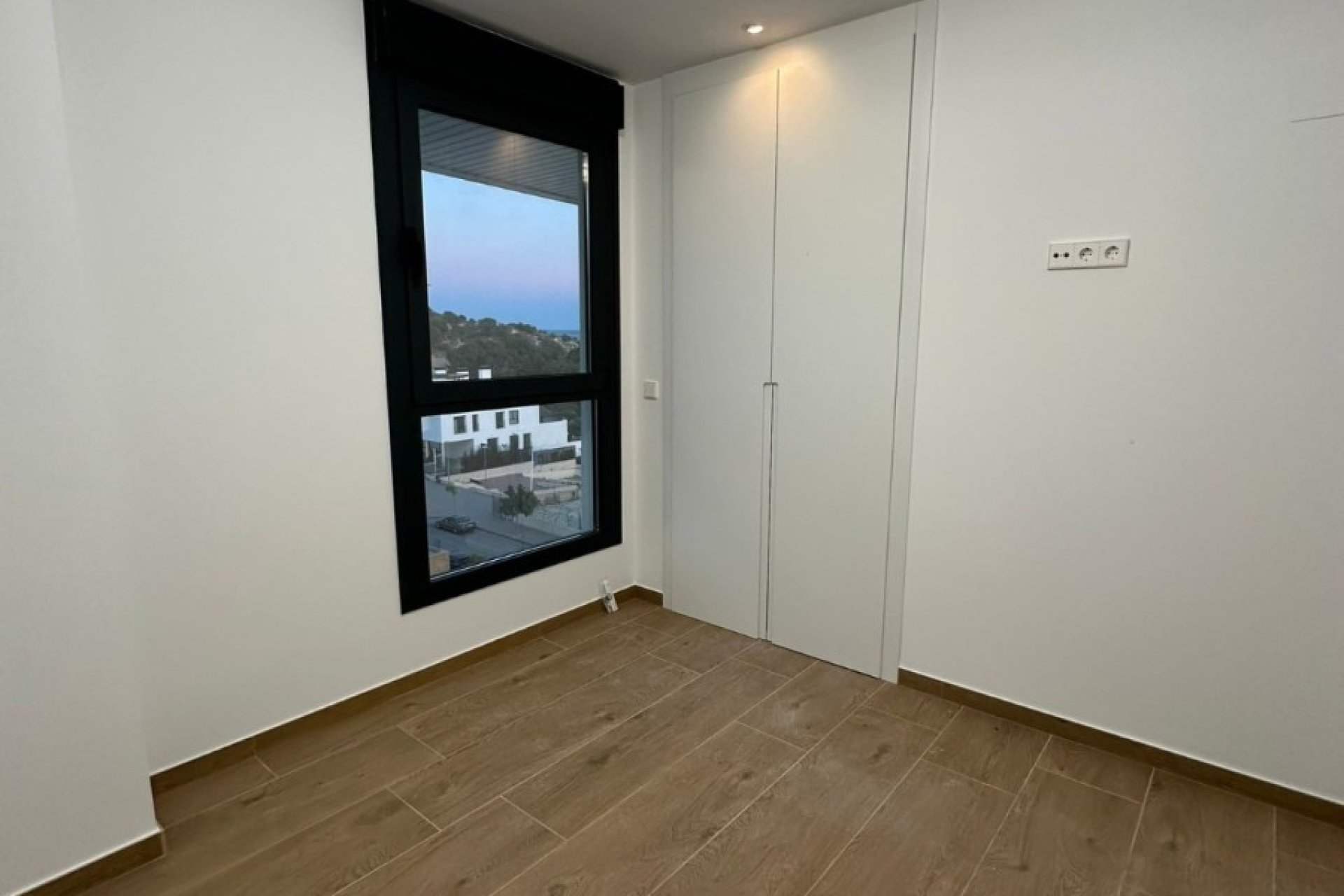 Odsprzedaż - Apartament - Villajoyosa