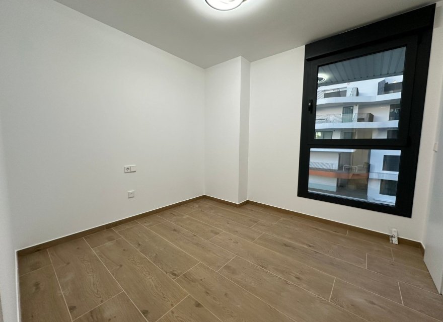 Odsprzedaż - Apartament - Villajoyosa