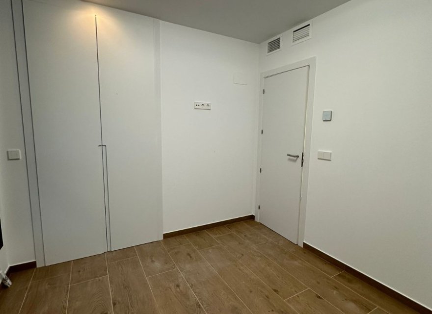 Odsprzedaż - Apartament - Villajoyosa