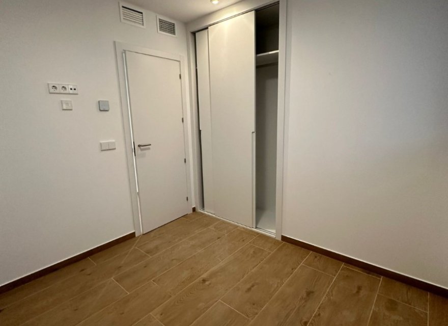 Odsprzedaż - Apartament - Villajoyosa