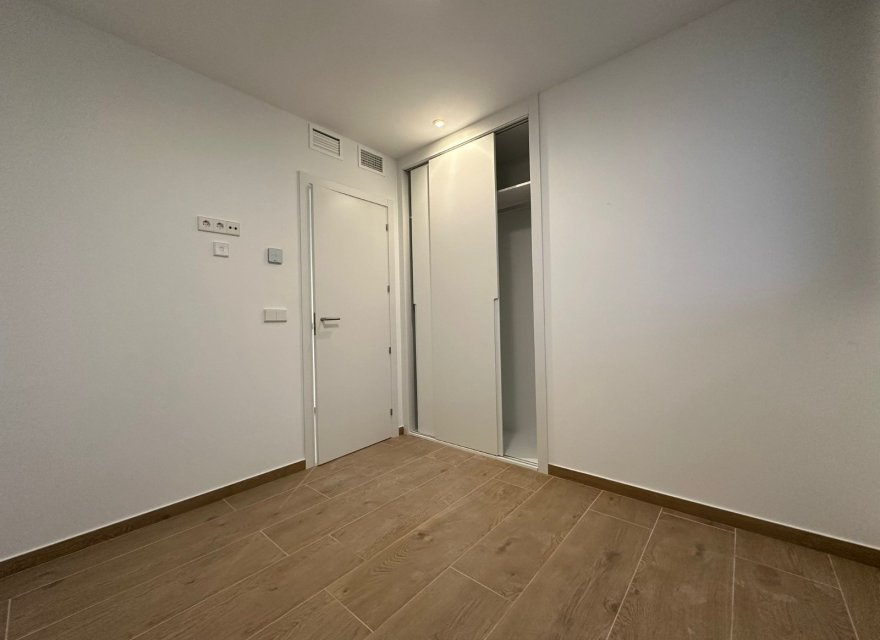 Odsprzedaż - Apartament - Villajoyosa