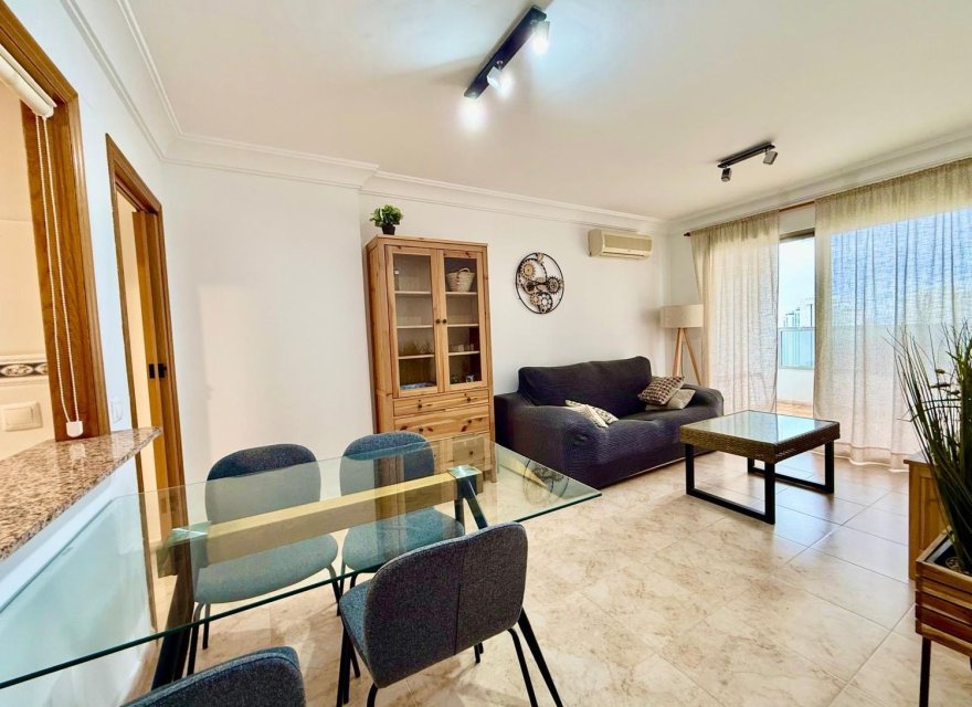 Odsprzedaż - Apartament - Villajoyosa