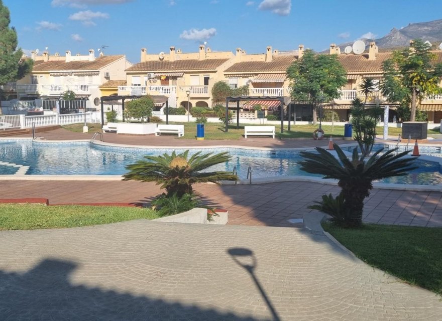 Odsprzedaż - Bungalow - El Campello - Pueblo Acantilado-lanuza