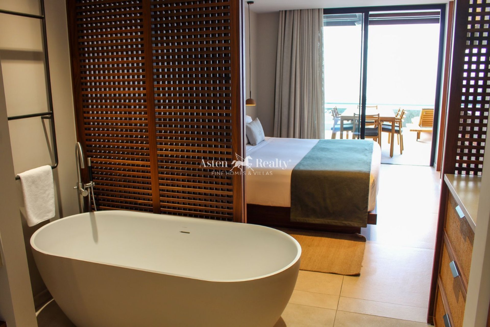 Odsprzedaż - Bungalow - La Caleta - Golf Costa Adeje