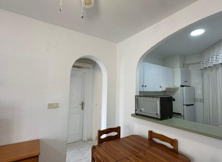 Odsprzedaż - Bungalow - Orihuela Costa - Los Almendros-la Florida