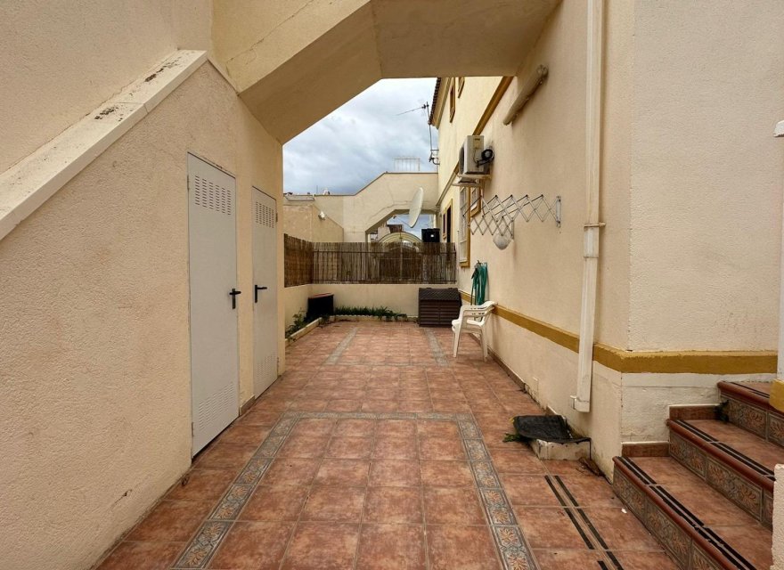 Odsprzedaż - Bungalow - Orihuela Costa - Los Almendros-la Florida