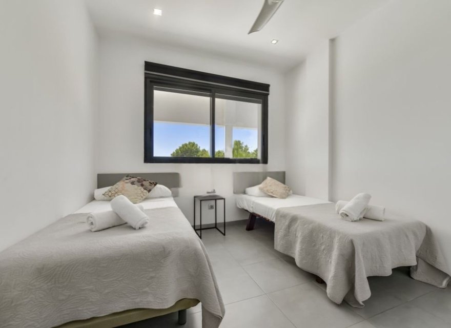 Odsprzedaż - Działka - Altea - Altea la Vella