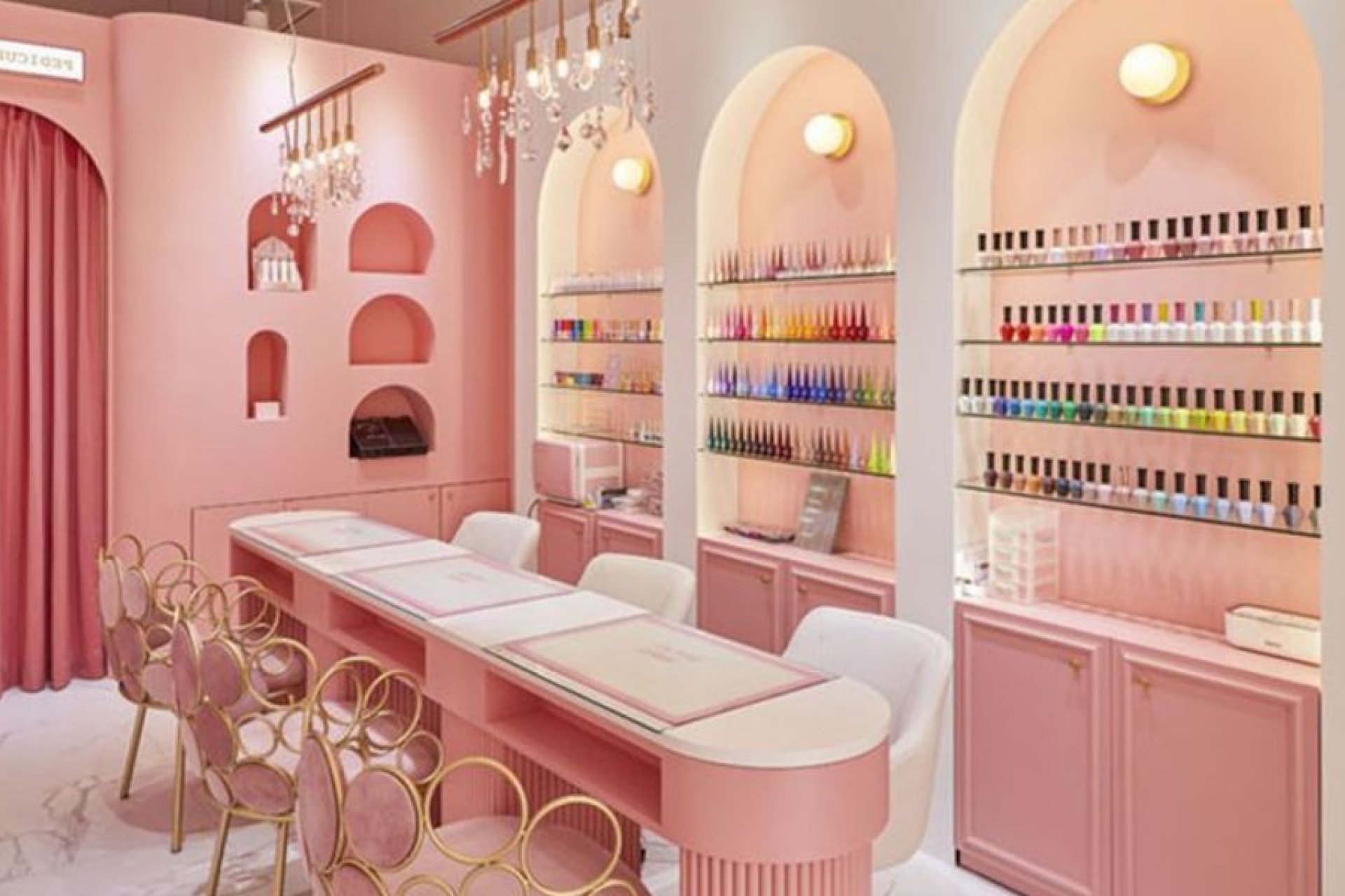 Odsprzedaż - Komercyjna - Barcelona old town