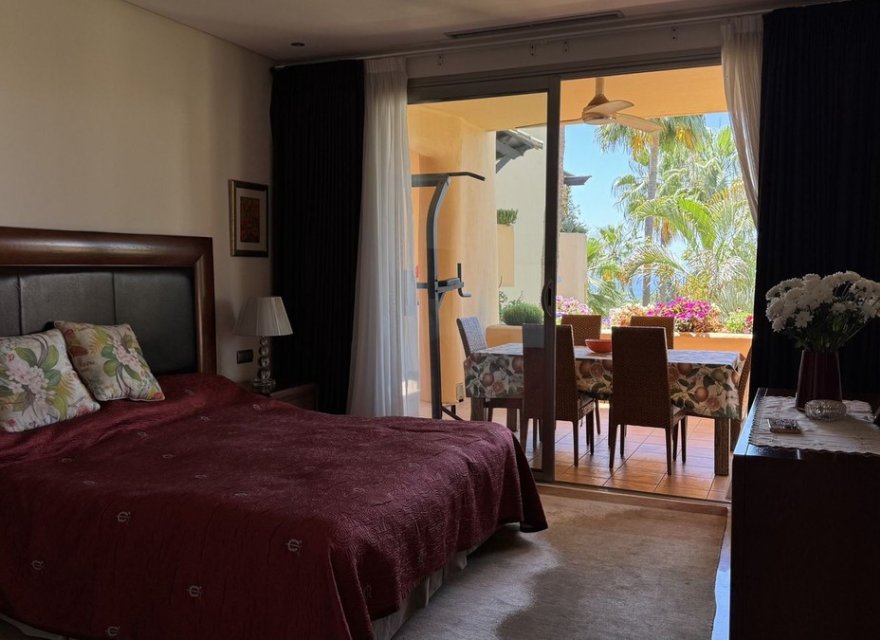 Odsprzedaż - Komercyjna - Marbella - Costa del Sol