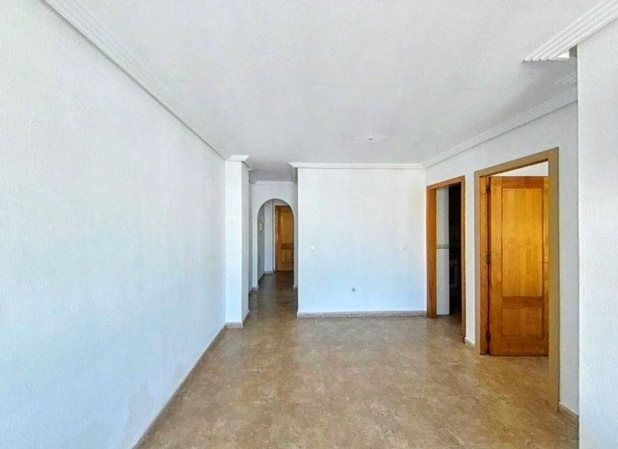 Odsprzedaż - Komercyjna - Torrevieja