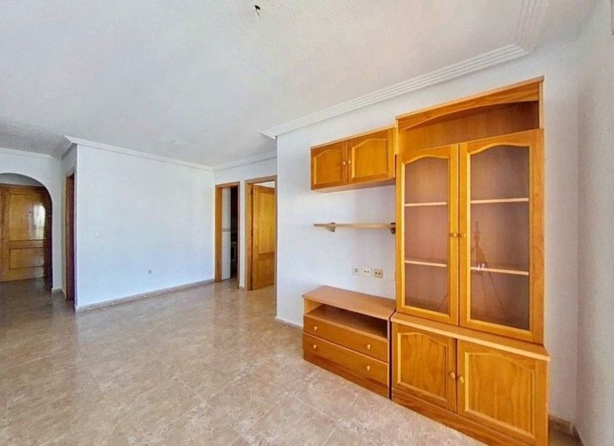 Odsprzedaż - Komercyjna - Torrevieja