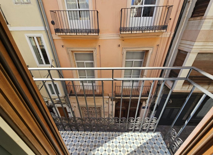 Odsprzedaż - Komercyjna - Valencia - Centro