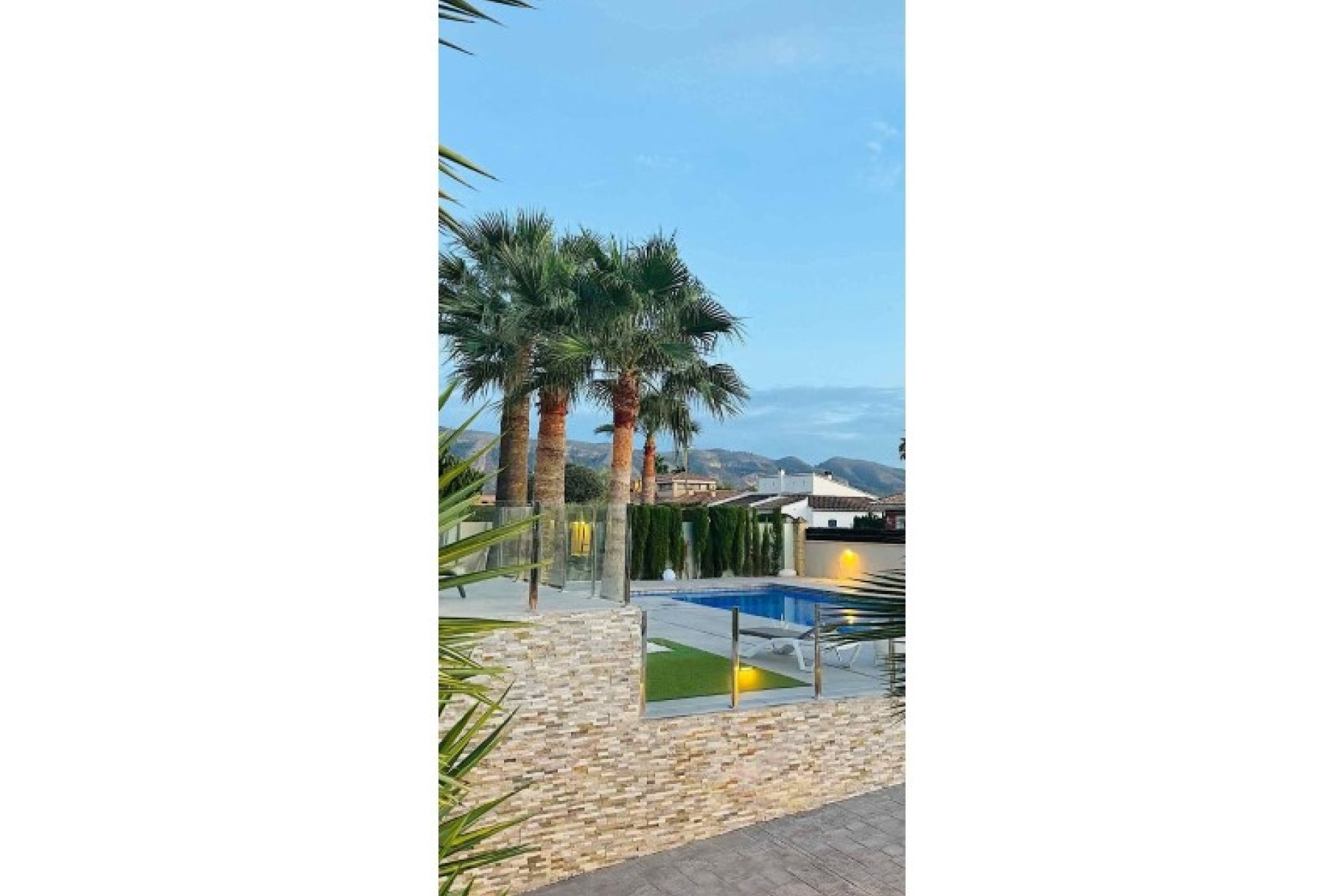 Odsprzedaż - Willa - Albir  - Costa Blanca