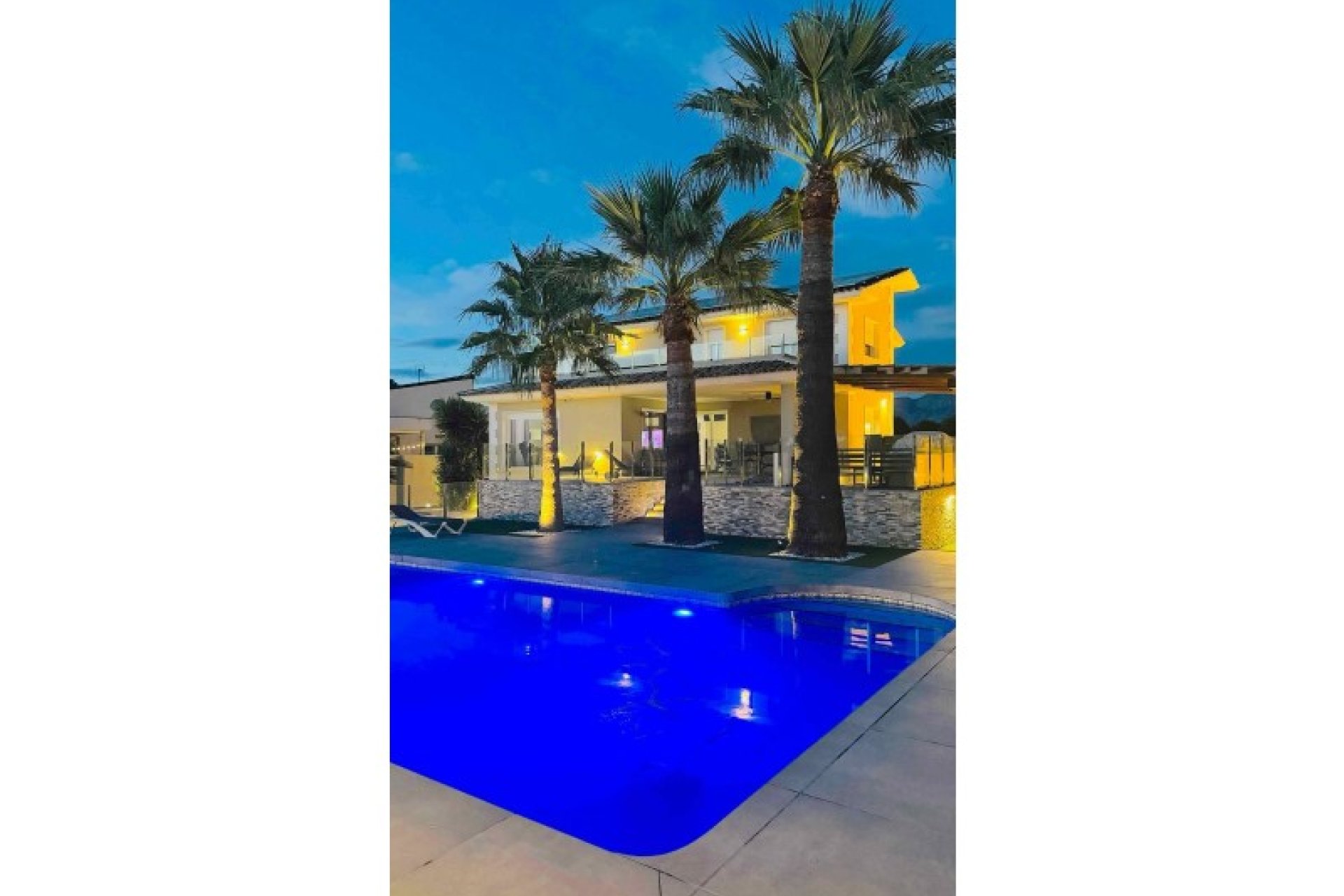 Odsprzedaż - Willa - Albir  - Costa Blanca