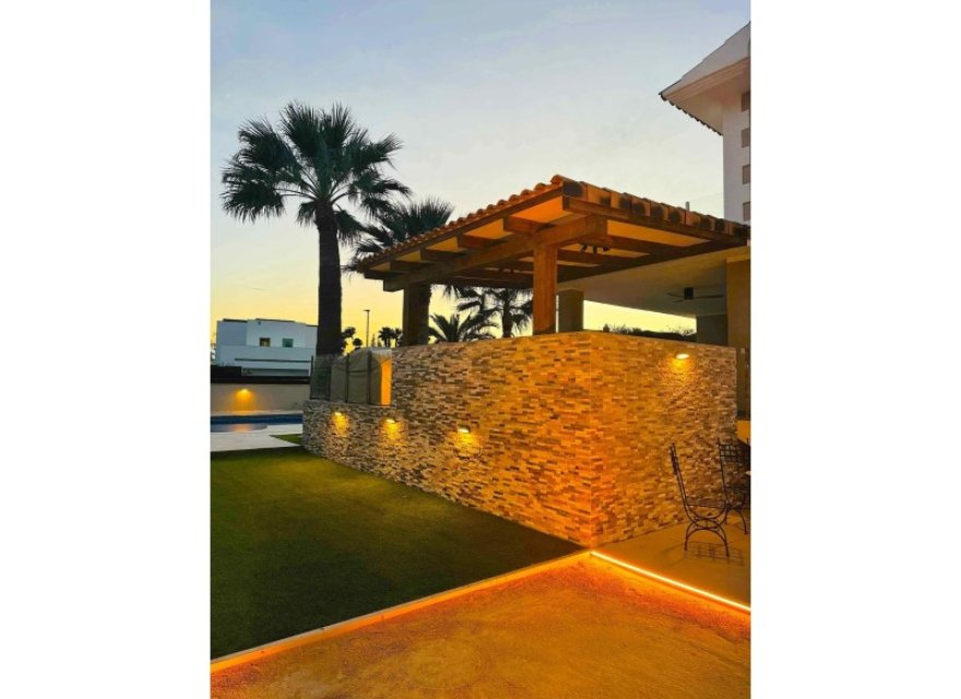 Odsprzedaż - Willa - Albir  - Costa Blanca