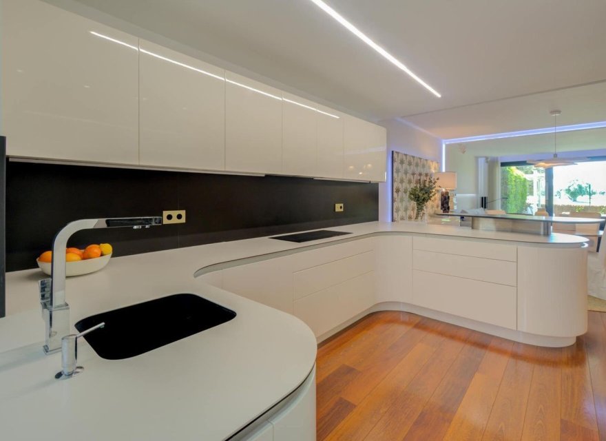 Odsprzedaż - Willa - Alicante - Alicante Golf