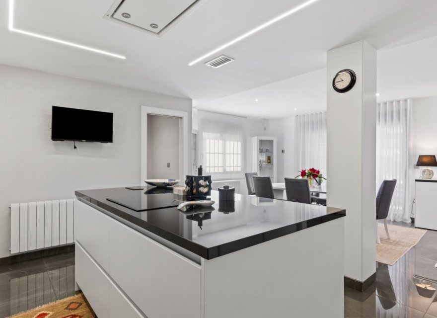 Odsprzedaż - Willa - Alicante (San Juan) - Franc Espinós