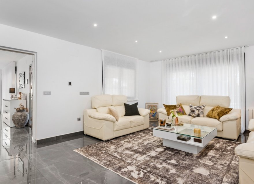 Odsprzedaż - Willa - Alicante (San Juan) - Franc Espinós