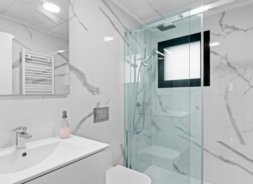 Odsprzedaż - Willa - Alicante (San Juan) - Franc Espinós