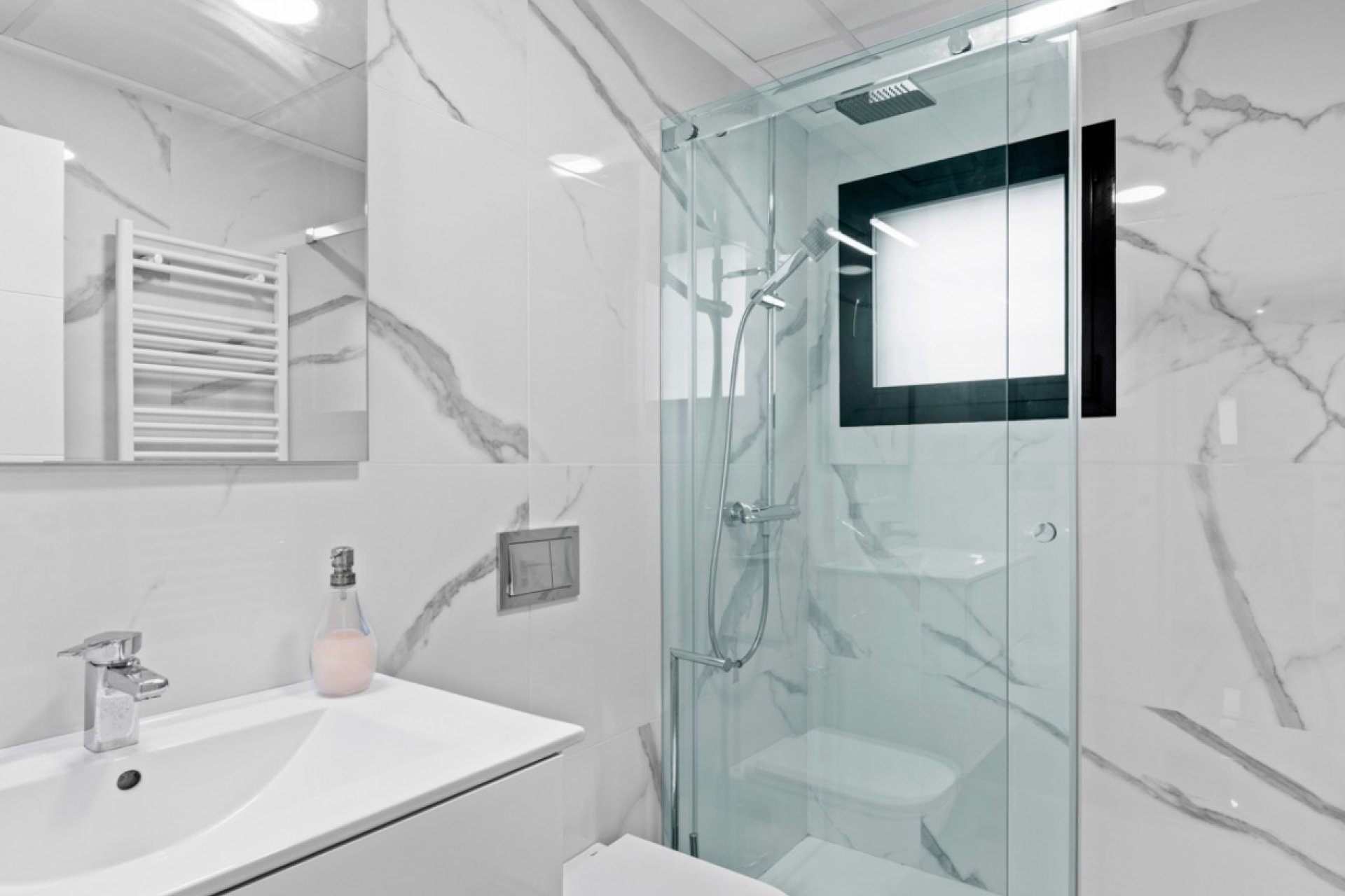 Odsprzedaż - Willa - Alicante (San Juan) - Franc Espinós