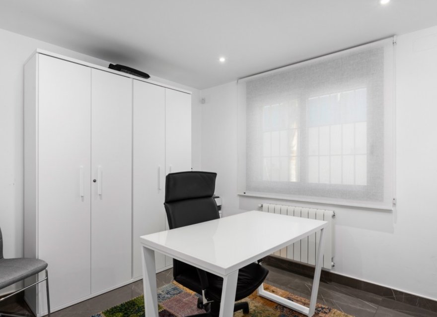 Odsprzedaż - Willa - Alicante (San Juan) - Franc Espinós