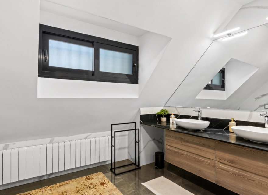 Odsprzedaż - Willa - Alicante (San Juan) - Franc Espinós