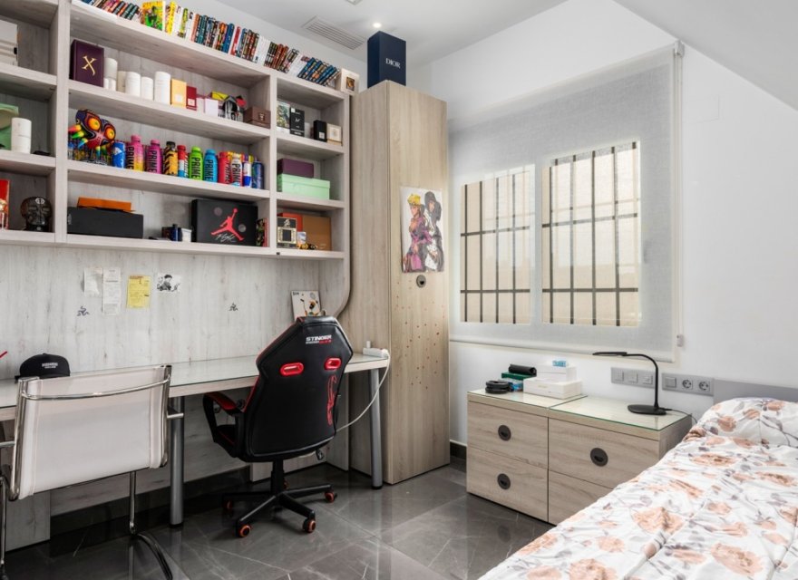 Odsprzedaż - Willa - Alicante (San Juan) - Franc Espinós