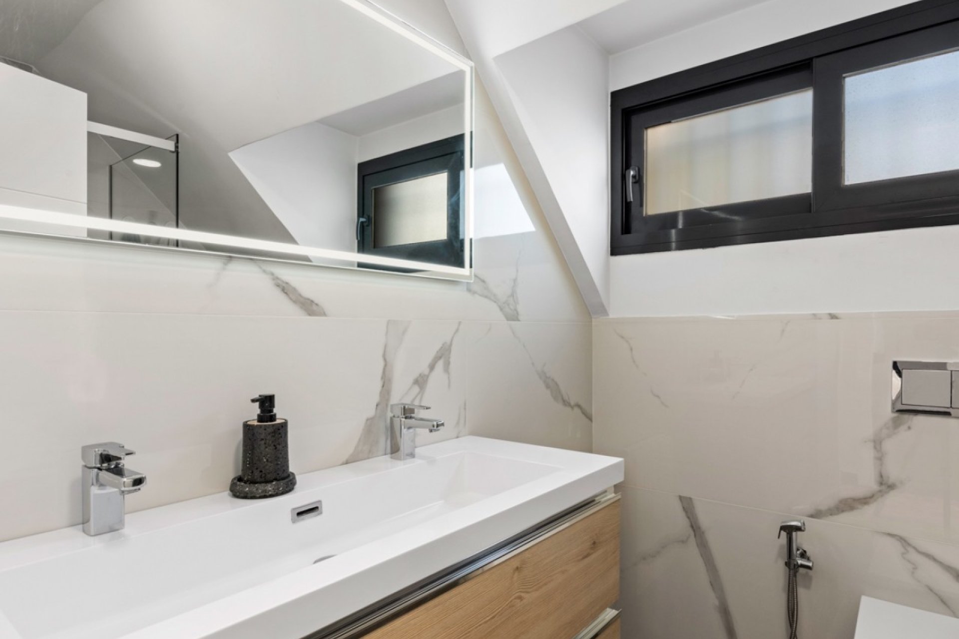 Odsprzedaż - Willa - Alicante (San Juan) - Franc Espinós