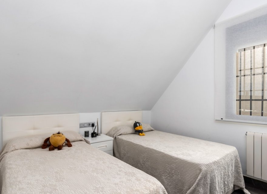 Odsprzedaż - Willa - Alicante (San Juan) - Franc Espinós