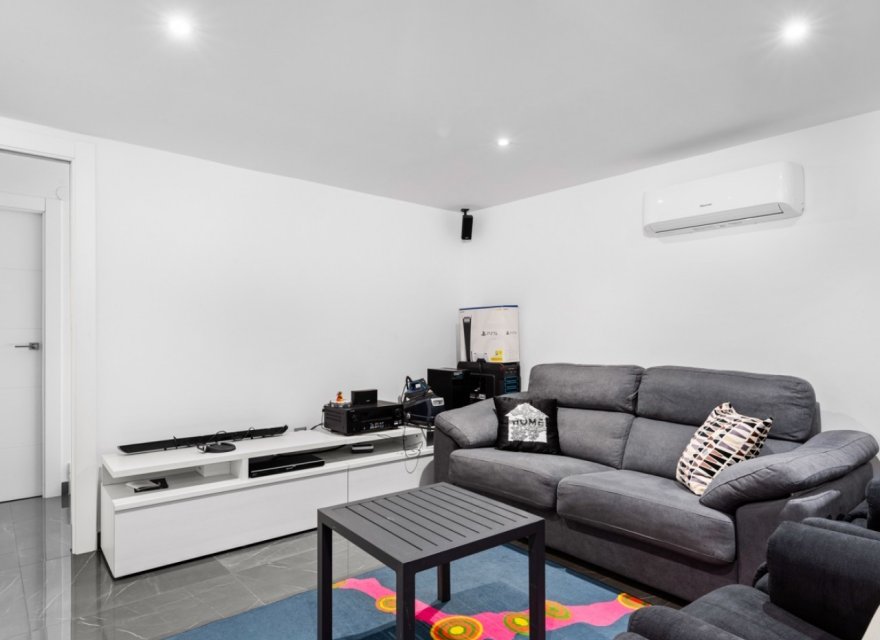 Odsprzedaż - Willa - Alicante (San Juan) - Franc Espinós