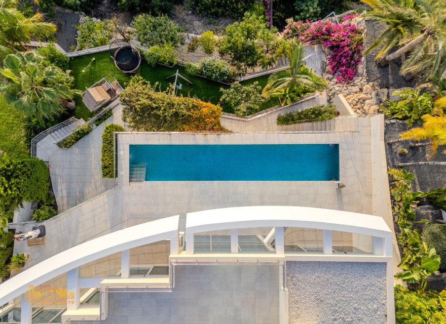 Odsprzedaż - Willa - Altea