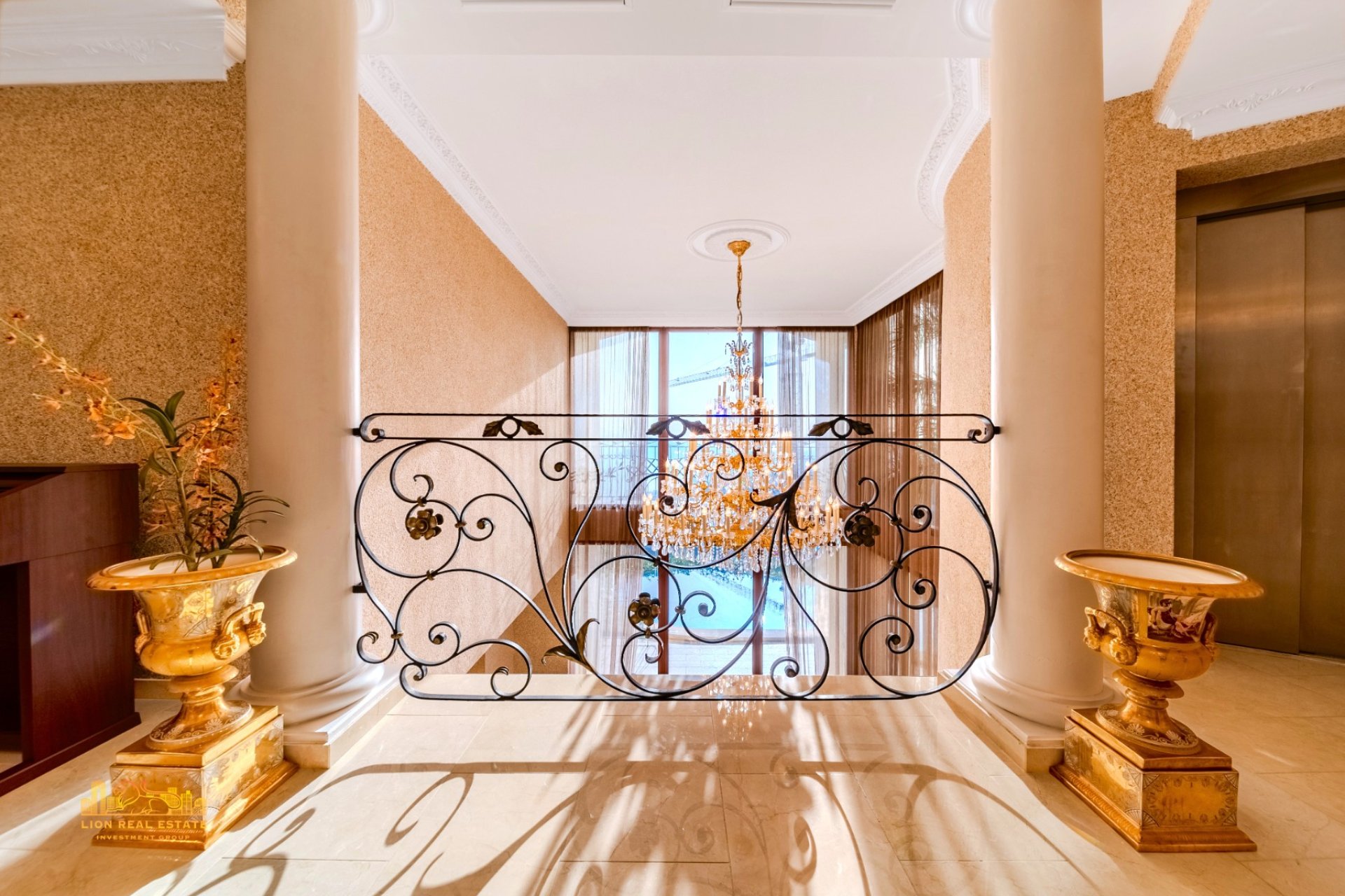 Odsprzedaż - Willa - Altea