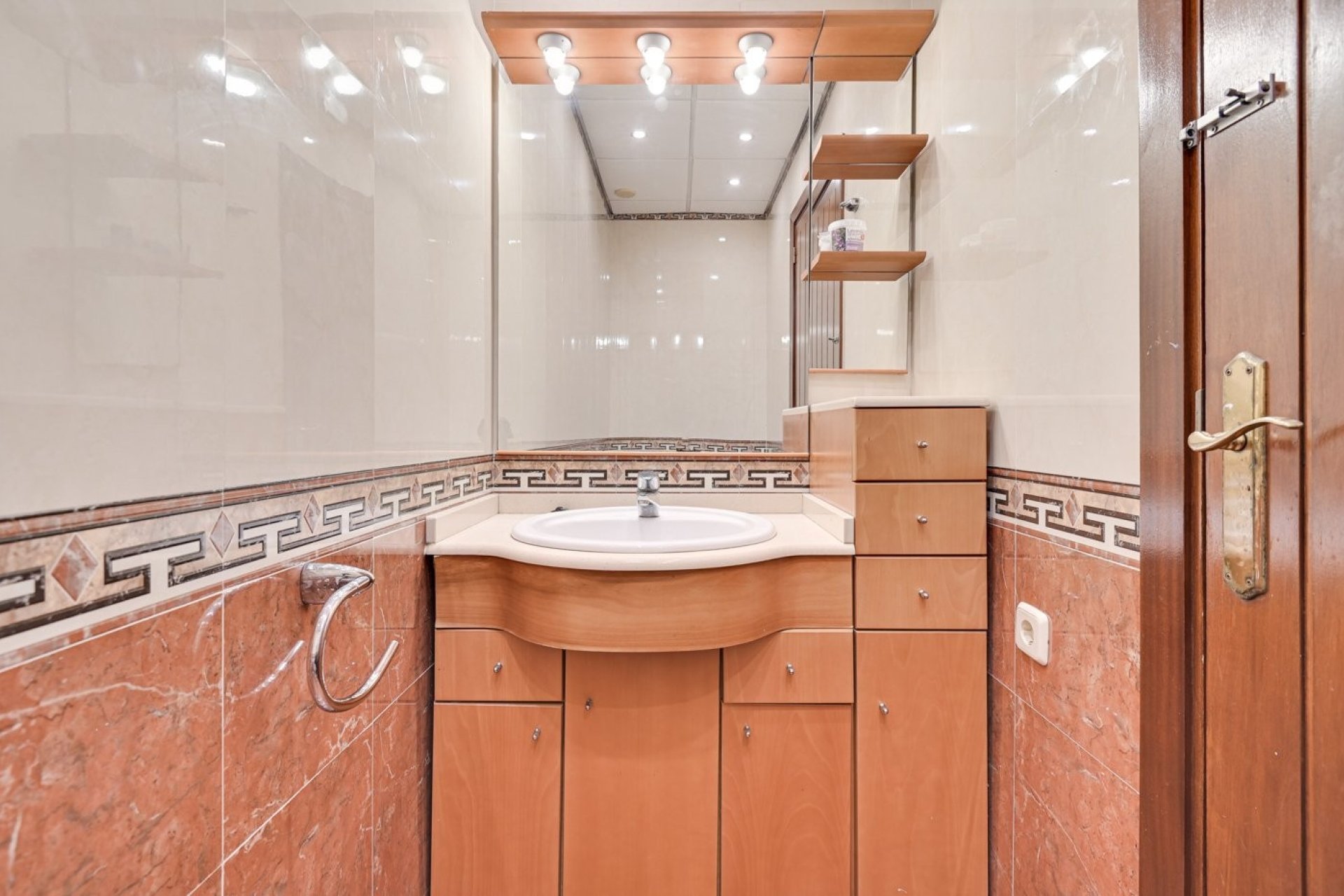 Odsprzedaż - Willa - Blanes